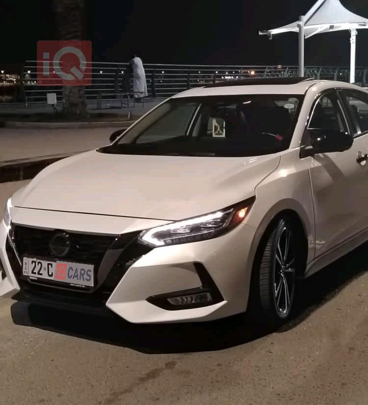 نیسان سێنترا